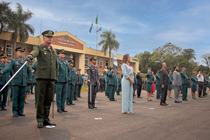 Delegado Geral é homenageado em solenidade de comemoração aos 189 anos da PMMS