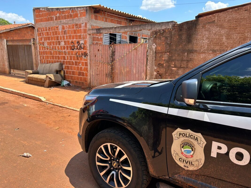 Homem é preso após atear fogo à casa de ex Homem é preso após atear fogo à casa de ex por não aceitar fim de relacionamento