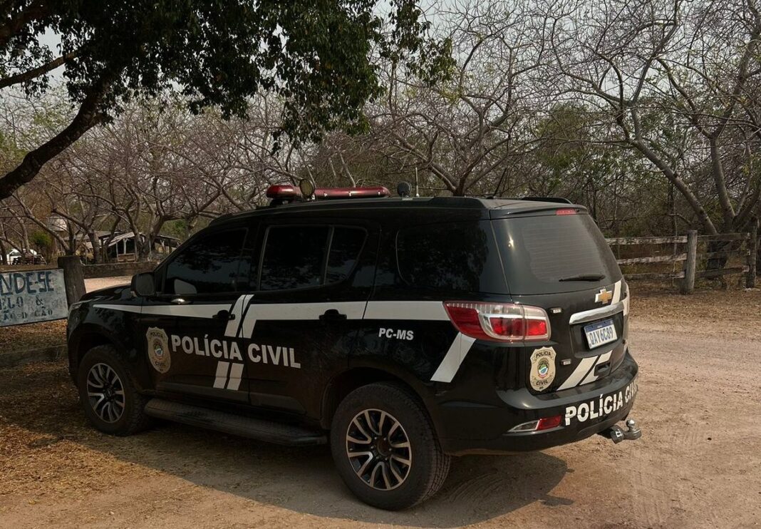 Homem é preso por armazenamento de pornografia Infanto-juvenil em Corumbá Homem é preso por armazenamento de pornografia Infanto-juvenil em Corumbá