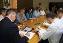 Para realizar sonho da casa própria, Governo de MS assina 258 novas moradias para Dourados e Naviraí Para realizar sonho da casa própria, Governo de MS assina 258 novas moradias para Dourados e Naviraí