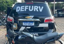 Polícia Civil apreende motocicleta com sinais identificadores adulterados Polícia Civil apreende motocicleta com sinais identificadores adulterados