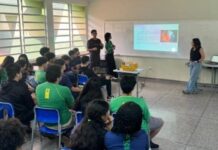 Zé Teixeira destaca projeto inovador de escola douradense Zé Teixeira destaca projeto inovador de escola douradense