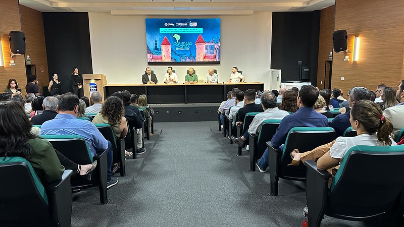 Conexão Digital Estônia X MS