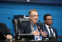 Deputado Neno Razuk solicita construção de praça com parquinho infantil em Dourados Deputado Neno Razuk solicita construção de praça com parquinho infantil em Dourados