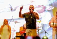 Dudu Nobre encerra edição de 2024 do MS ao Vivo com samba e celebração à Consciência Negra Dudu Nobre encerra edição de 2024 do MS ao Vivo com samba e celebração à Consciência Negra