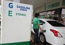 Pesquisa mostra diferença de preço de 32,25% no etanol e de 22,98% na gasolina em MS Pesquisa mostra diferença de preço de 32,25% no etanol e de 22,98% na gasolina em MS