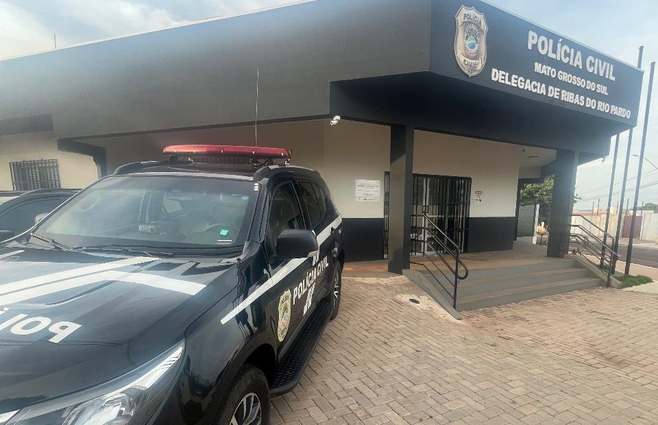 Polícia Civil cumpre mandado de prisão por tráfico de drogas Polícia Civil cumpre mandado de prisão por tráfico de drogas em Ribas do Rio Pardo