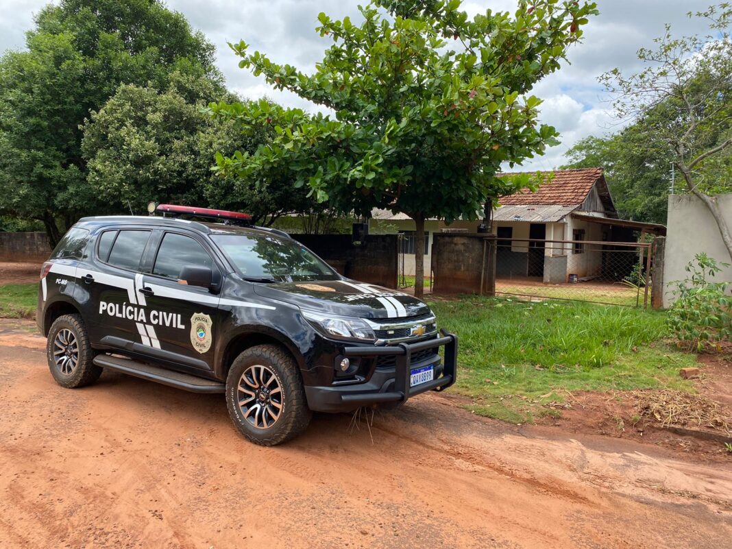 Polícia Civil fecha “Boca de Fumo” e prende traficante em Polícia Civil fecha “Boca de Fumo” e prende traficante em Mundo Novo