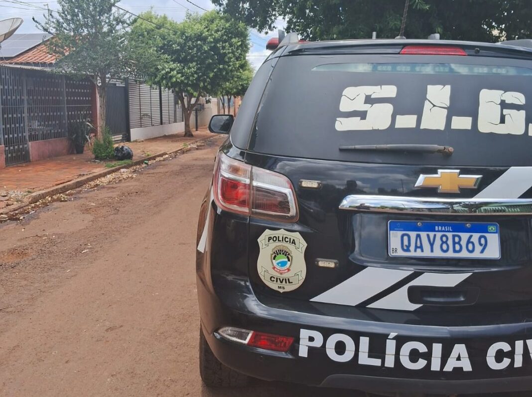 Polícia Civil prende homem com tornozeleira eletrônica por descumprimento de Polícia Civil prende homem com tornozeleira eletrônica por descumprimento de medidas protetivas e ameaça à família em Sidrolândia