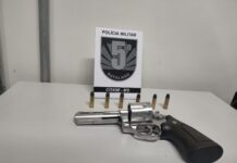 Polícia Militar apreende revólver e prende homem armado em Coxim Polícia Militar apreende revólver e prende homem armado em Coxim