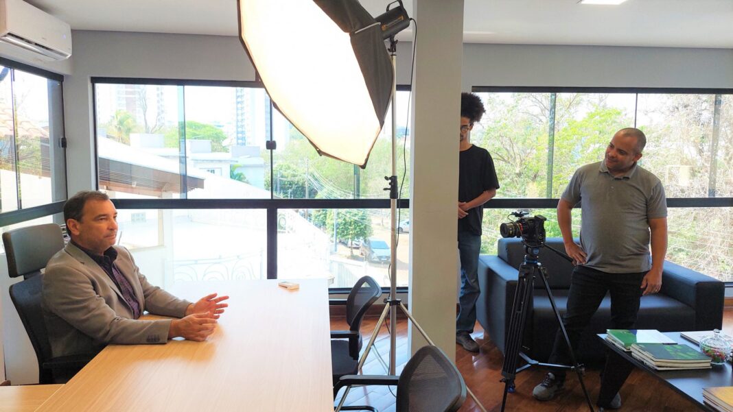 Programa de Estágio do Governo de MS lança documentário com Programa de Estágio do Governo de MS lança documentário com histórias inspiradoras de estudantes