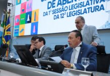 Carlão participa de Sessão Inaugural da Câmara e fala de sua disposição em trabalhar para resolver os problemas da cidade – Câmara Municipal de Campo Grande Carlão participa de Sessão Inaugural da Câmara e fala de sua disposição em trabalhar para resolver os problemas da cidade - Câmara Municipal de Campo Grande