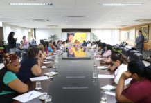 Coordenadoria da Mulher recebe lideranças femininas e reforça ações no combate à violência Imagem notícia Coordenadoria da Mulher recebe lideranças femininas e reforça ações no combate à violência