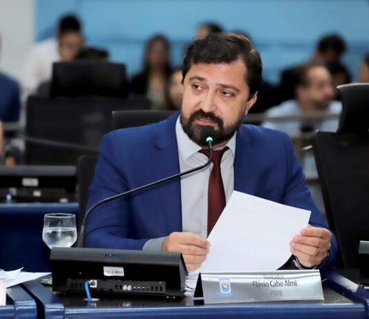 Em primeira sessão ordinária, Flávio Cabo Almi vota diversos projetos que beneficiam a população – Câmara Municipal de Campo Grande Em primeira sessão ordinária, Flávio Cabo Almi vota diversos projetos que beneficiam a população - Câmara Municipal de Campo Grande