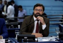 Flávio Cabo Almi destaca requerimento da CPI e faz indicações de melhorias para a população – Câmara Municipal de Campo Grande Flávio Cabo Almi destaca requerimento da CPI e faz indicações de melhorias para a população - Câmara Municipal de Campo Grande