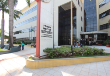 Juiz manda médico se apresentar em 48 horas no presídio para cumprimento de pena Imagem notícia Juiz manda médico se apresentar em 48 horas no presídio para cumprimento de pena