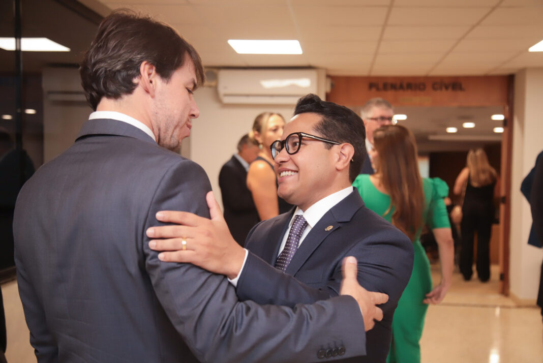 Presidente Papy participa da posse da nova administração do TJMS - Câmara Municipal de Campo Grande