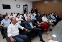 Ronilço Guerreiro defende diálogo e investimentos para Campo Grande em reunião com Bancada Federal – Câmara Municipal de Campo Grande Ronilço Guerreiro defende diálogo e investimentos para Campo Grande em reunião com Bancada Federal - Câmara Municipal de Campo Grande