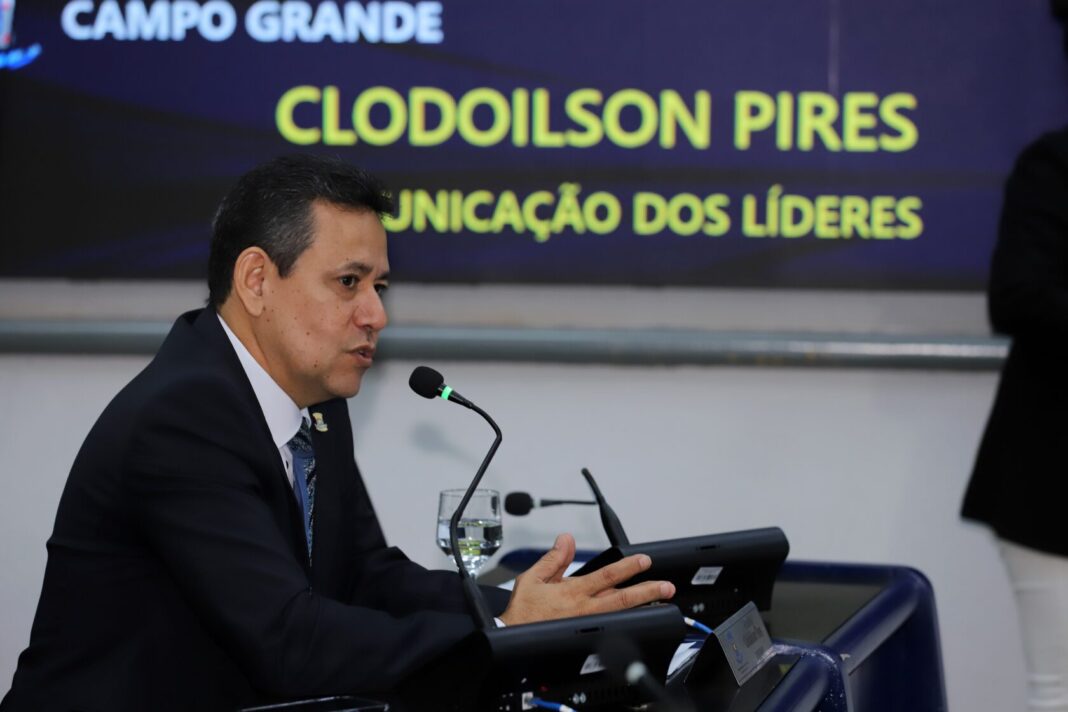 Vereador Clodoilson Pires apresenta Moção de Congratulação aos hamburgueiros pelo sucesso do 2º Champions Burgers - Câmara Municipal de Campo Grande