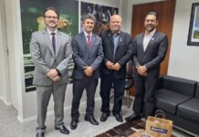 Vereador Dr. Livio acompanha Sindicato dos peritos em agenda com Deputado Rinaldo – Câmara Municipal de Campo Grande Vereador Dr. Livio acompanha Sindicato dos peritos em agenda com Deputado Rinaldo - Câmara Municipal de Campo Grande