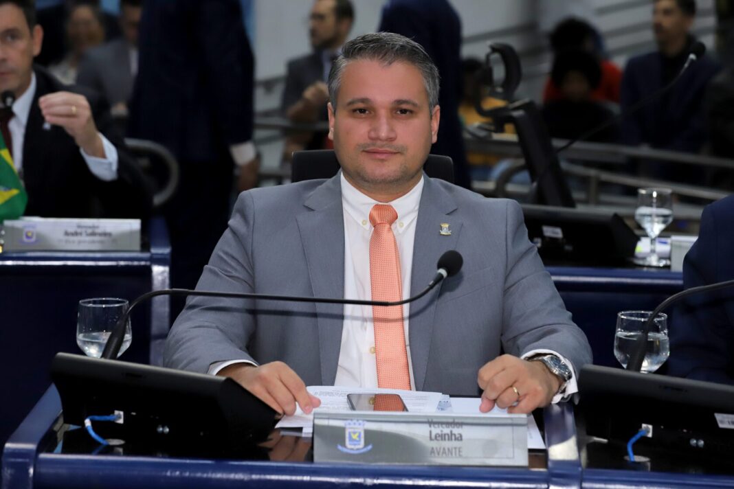Vereador Leinha assume compromisso na Comissão de Obras e Serviços Públicos e em outras seis frentes de trabalho - Câmara Municipal de Campo Grande