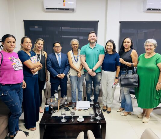 Vereadora Luiza Ribeiro participa de reunião das mães atípicas com o presidente da Câmara – Câmara Municipal de Campo Grande Vereadora Luiza Ribeiro participa de reunião das mães atípicas com o presidente da Câmara - Câmara Municipal de Campo Grande