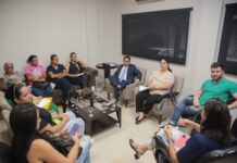 Vereadores recebem mães atípicas em busca de soluções para falta de fraldas e suplemento alimentar – Câmara Municipal de Campo Grande Vereadores recebem mães atípicas para resolverem falta de fraldas e suplemento alimentar - Câmara Municipal de Campo Grande