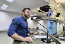 “Medida que regulamenta 654 atividades reduz burocracia e fortalece o empreendedorismo”, diz Maicon Nogueira – Câmara Municipal de Campo Grande “Medida que regulamenta 654 atividades reduz burocracia e fortalece o empreendedorismo”, diz Maicon Nogueira - Câmara Municipal de Campo Grande