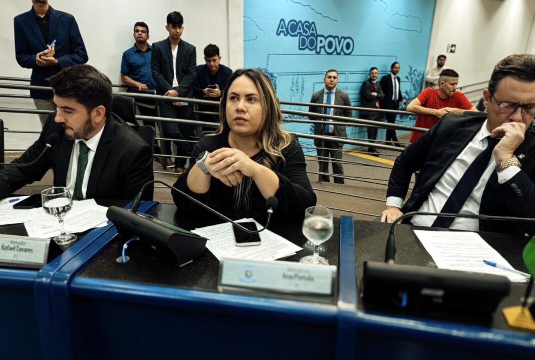Vereadora Ana Portela pede melhorias para os bairros de Campo Grande - Câmara Municipal de Campo Grande