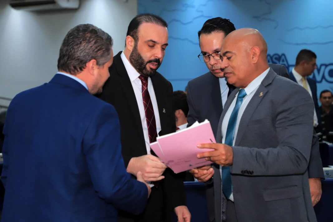 Vereadores votam projetos para programa de acesso a exames de diagnóstico e saúde da mulher - Câmara Municipal de Campo Grande