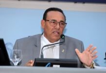 Carlão volta a cobrar melhorias na saúde: “a secretária tem que ir aos Postos de Saúde e resolver os problemas” – Câmara Municipal de Campo Grande Carlão volta a cobrar melhorias na saúde: "a secretária tem que ir aos Postos de Saúde e resolver os problemas" - Câmara Municipal de Campo Grande