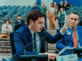 Jean Ferreira cita crimes da ditadura ao falar sobre 61 anos do golpe – Câmara Municipal de Campo Grande Jean Ferreira cita crimes da ditadura ao falar sobre 61 anos do golpe - Câmara Municipal de Campo Grande