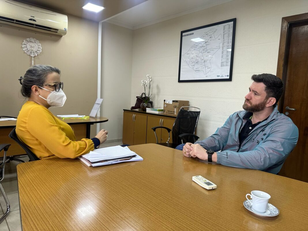 Maicon Nogueira se reúne com secretária da Sesau e cobra melhorias no atendimento odontológico - Câmara Municipal de Campo Grande