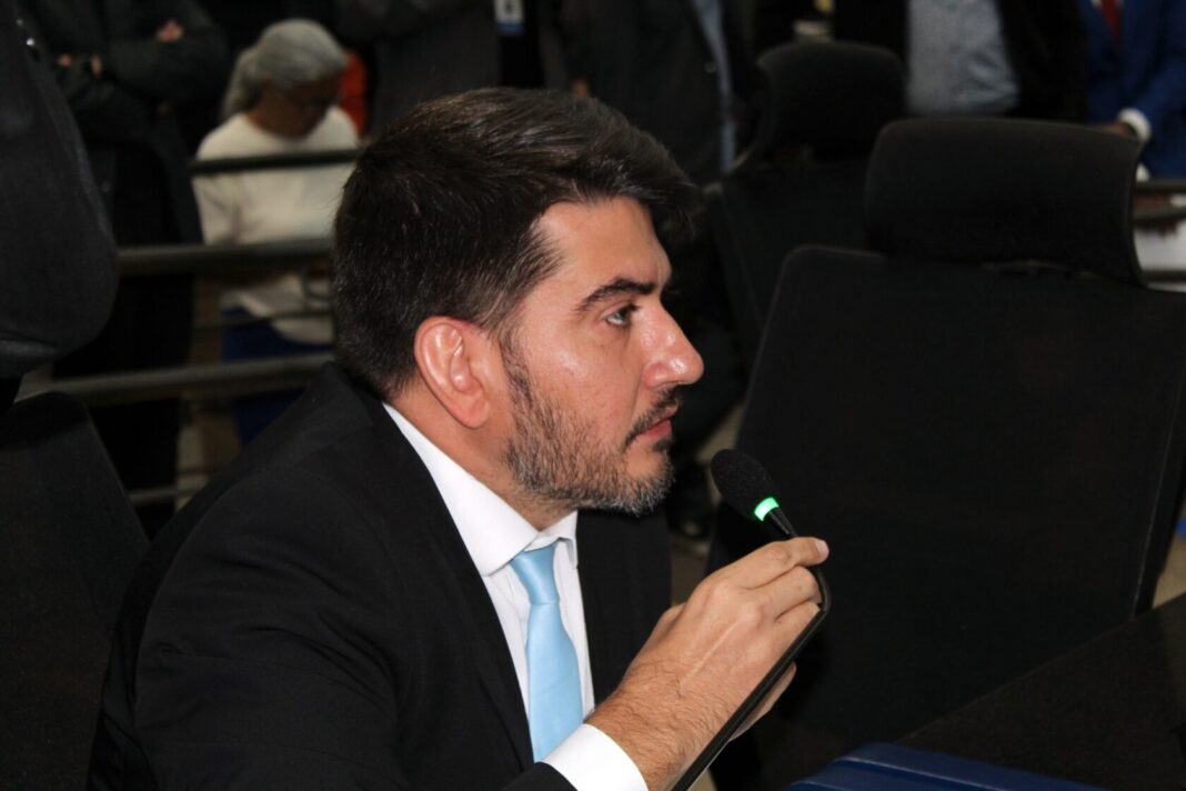 Tavares propõe programa "Pichação Zero" para combater vandalismo em Campo Grande - Câmara Municipal de Campo Grande