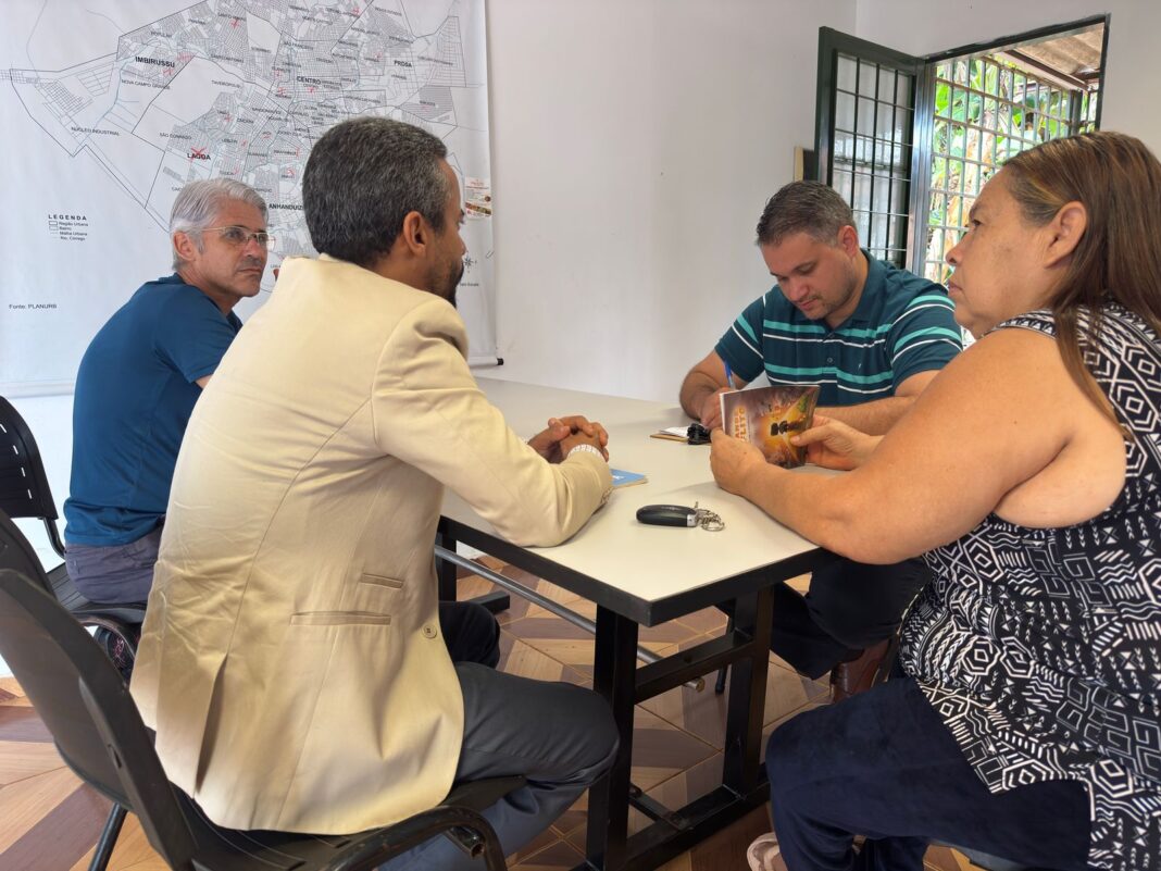 Vereador Leinha realiza atendimentos semanais no Bairro Los Angeles - Câmara Municipal de Campo Grande