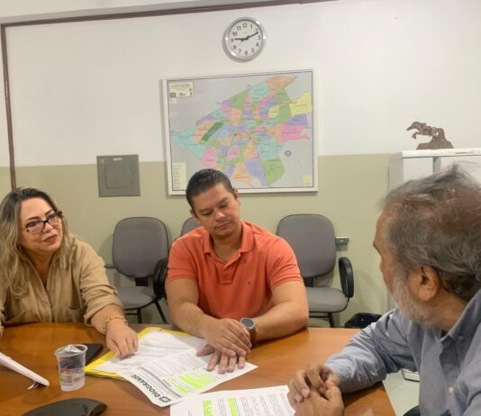 Vereador Otávio Trad se reúne com diretor-presidente do Consórcio Guaicurus para garantir a execução da lei que beneficia usuárias do transporte coletivo – Câmara Municipal de Campo Grande Vereador Otávio Trad se reúne com diretor-presidente do Consórcio Guaicurus para garantir a execução da lei que beneficia usuárias do transporte coletivo - Câmara Municipal de Campo Grande