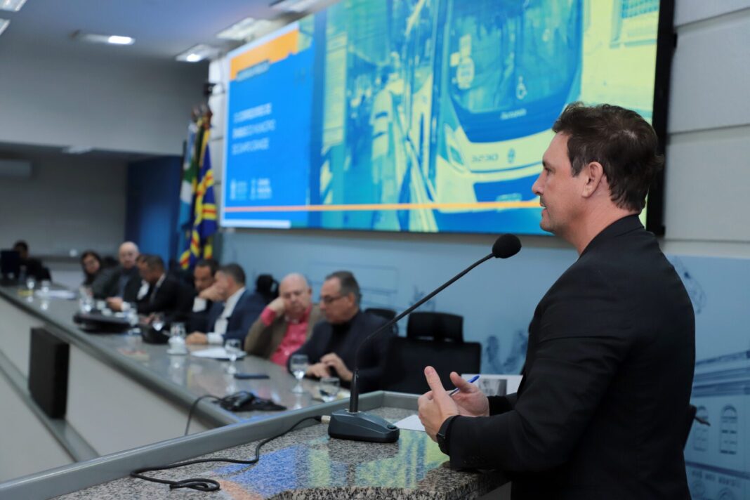 Audiência na Câmara busca providências para corredores de ônibus na Capital - Câmara Municipal de Campo Grande