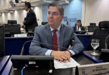 Câmara aprova projeto do Dr. Victor Rocha que cria a Medalha Herói Campo-Grandense – Câmara Municipal de Campo Grande Câmara aprova projeto do Dr. Victor Rocha que cria a Medalha Herói Campo-Grandense - Câmara Municipal de Campo Grande