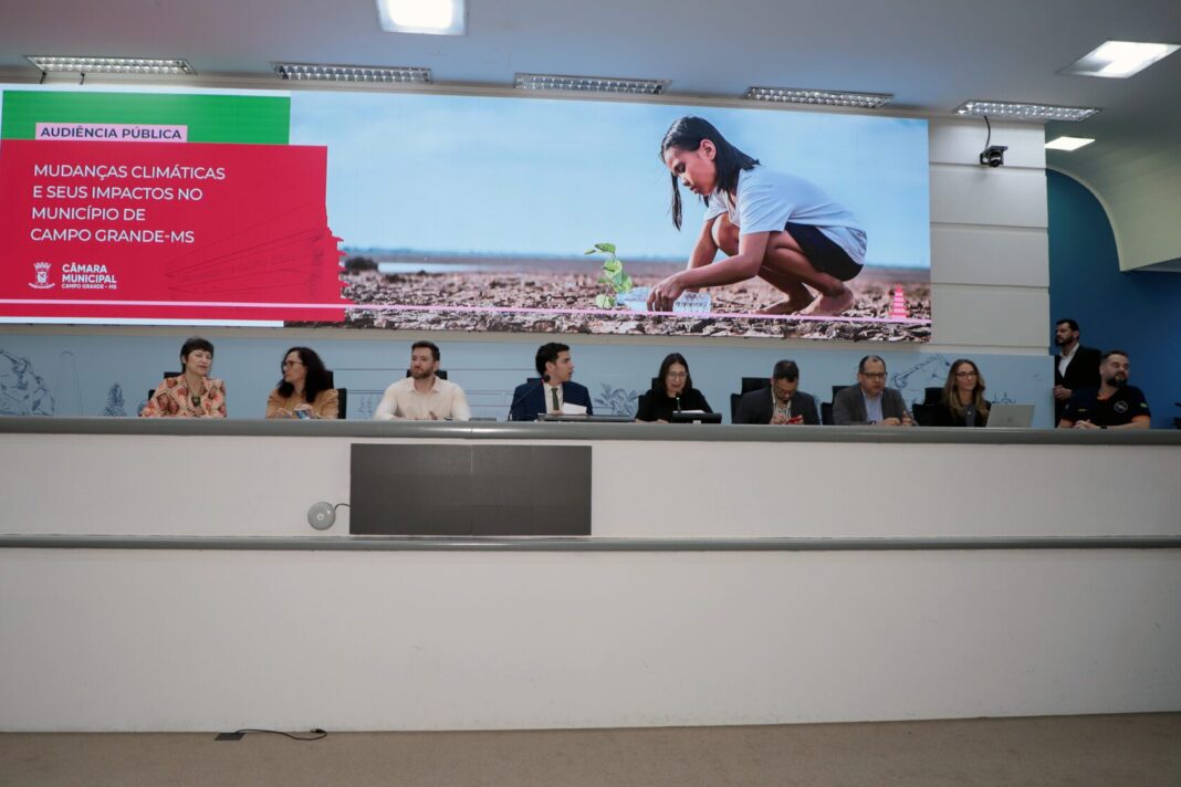 Em Audiência, pesquisadores e vereadores debatem plano para reduzir impactos Em Audiência, pesquisadores e vereadores debatem plano para reduzir impactos das mudanças do clima - Câmara Municipal de Campo Grande