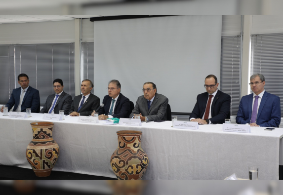 Juízes substitutos finalizam curso de formação inicial da Ejud e Imagem notícia Juízes substitutos finalizam curso de formação inicial da Ejud e recebem designações