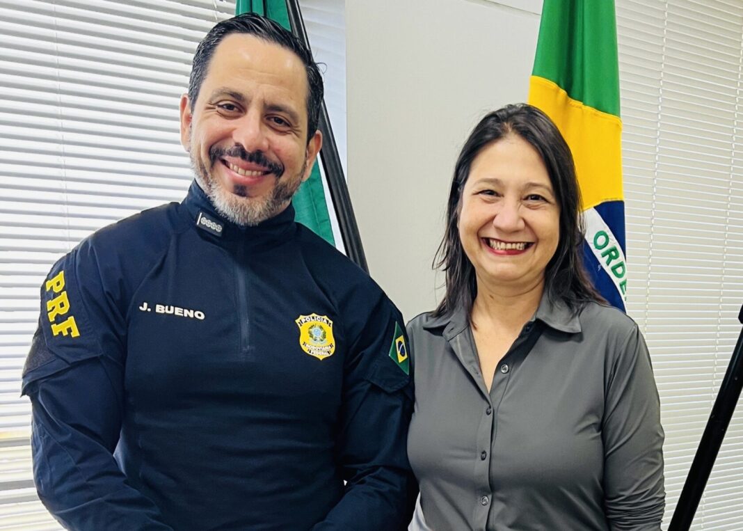 Luiza e Landmark solicitam à PRF fiscalização sobre superlotação no transporte intermunicipal entre Anhanduí e Campo Grande - Câmara Municipal de Campo Grande