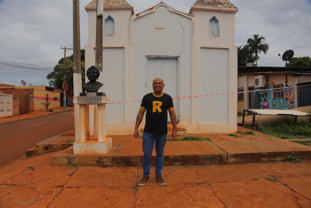 Ronilço Guerreiro destaca importância do edital para revitalização da Igrejinha de São Benedito e cobra licitação para início do Corredor Cultural - Câmara Municipal de Campo Grande