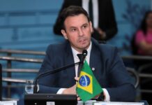 Salineiro adianta que votará favorável a projeto que obriga ar-condicionado em ônibus – Câmara Municipal de Campo Grande Salineiro adianta que votará favorável a projeto que obriga ar-condicionado em ônibus - Câmara Municipal de Campo Grande