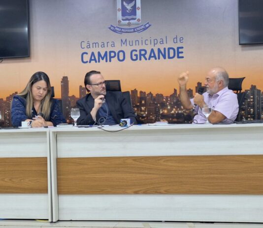 Vereador Dr. Lívio divulga possível fraude em auditoria da Agereg durante CPI do Transporte – Câmara Municipal de Campo Grande Vereador Dr. Lívio divulga possível fraude em auditoria da Agereg durante CPI do Transporte - Câmara Municipal de Campo Grande