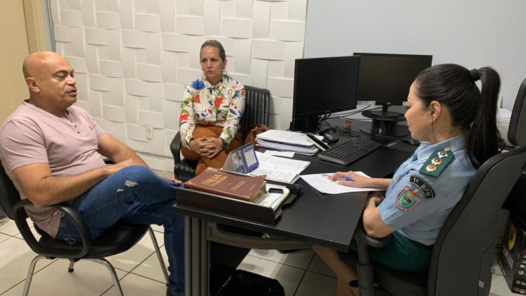 Vereador Ronilço Guerreiro se reúne com o conselho de segurança e associação de empresários da região central - Câmara Municipal de Campo Grande