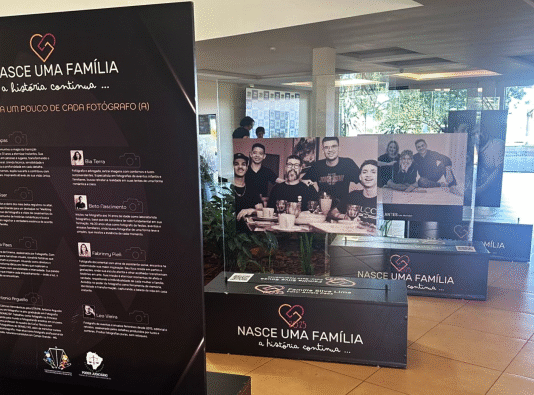 Exposição Nasce uma Família chega à UEMS e ficará na universidade até dia 11 Imagem notícia Exposição Nasce uma Família chega à UEMS e ficará na universidade até dia 11