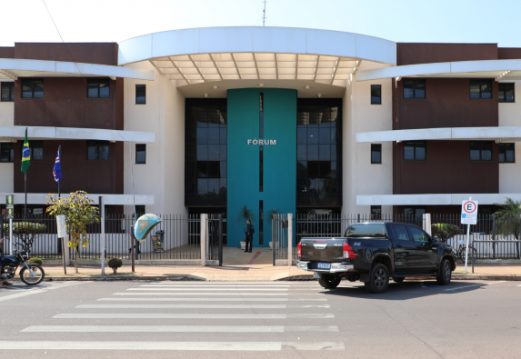 Justiça condena réu a pagar R$ 20 mil por agressão Imagem notícia Justiça condena réu a pagar R$ 20 mil por agressão à ex-companheira