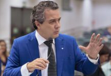 No Dia do Funcionário Público Aposentado, Landmark reforça luta por dignidade e propõe auxílios na LDO – Câmara Municipal de Campo Grande No Dia do Funcionário Público Aposentado, Landmark reforça luta por dignidade e propõe auxílios na LDO - Câmara Municipal de Campo Grande