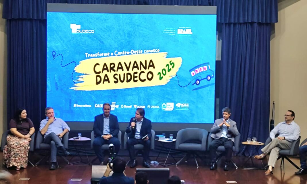 Vereador Dr. Lívio representa a Câmara Municipal na abertura da Caravana da Sudeco - Câmara Municipal de Campo Grande