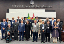 Vice-Presidência do TJMS participa de encontro nacional em Santa Catarina Imagem notícia Vice-Presidência do TJMS participa de encontro nacional em Santa Catarina